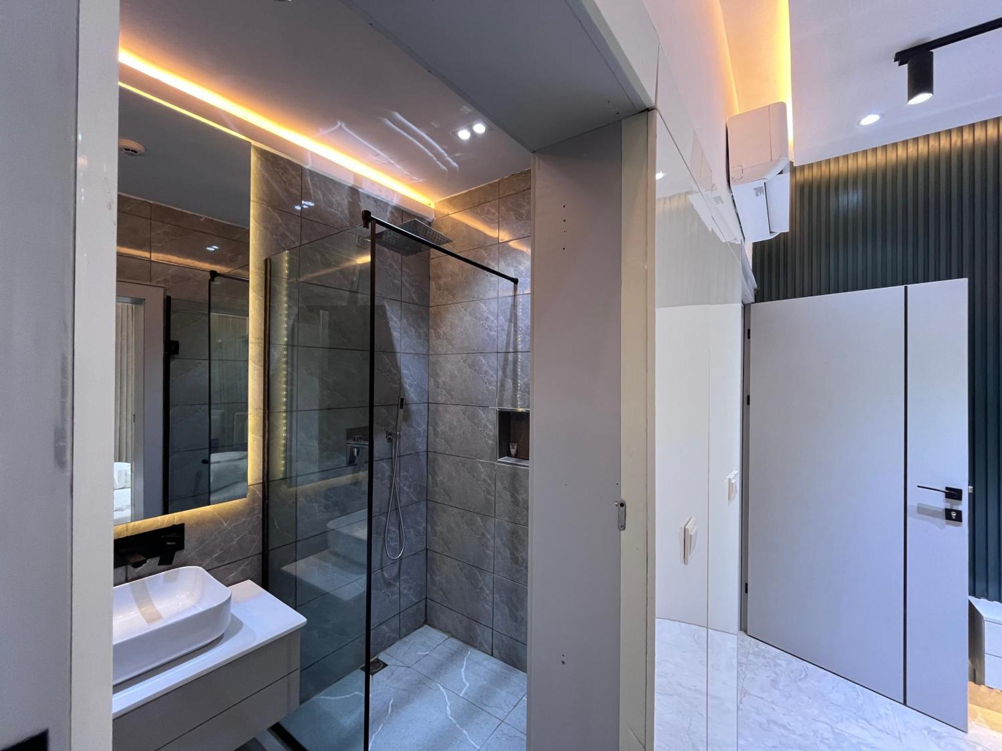 Blackwood Hotels Ikeja Exterior foto