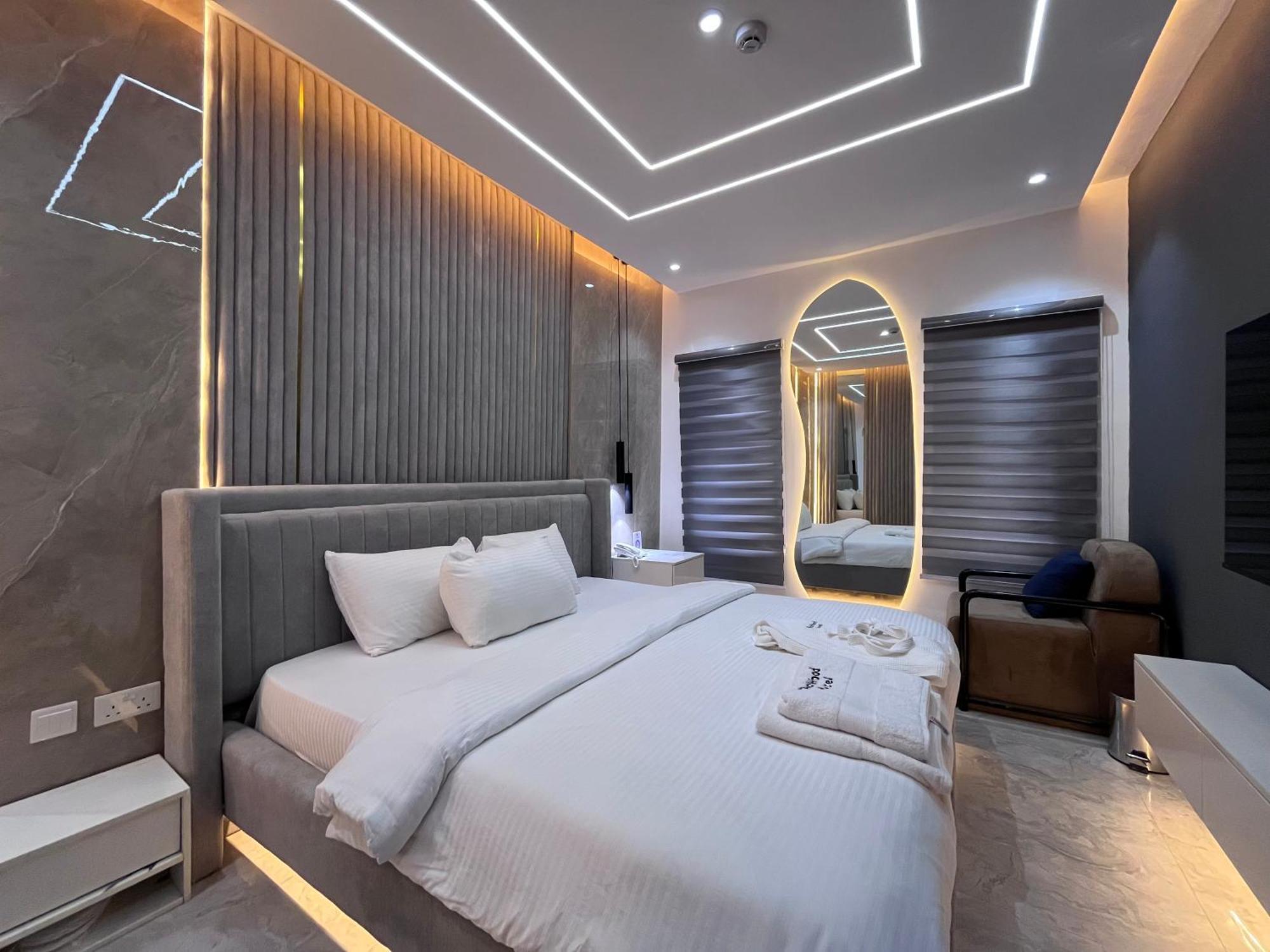 Blackwood Hotels Ikeja Exterior foto