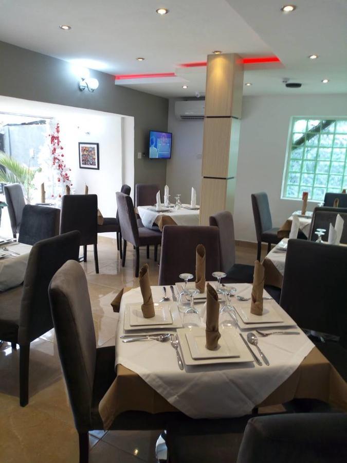 Blackwood Hotels Ikeja Exterior foto