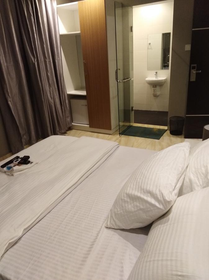 Blackwood Hotels Ikeja Exterior foto